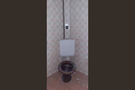 Casa para alugar com 50m², 2 quartos e sem vaga Casa para alugar com 50m², 2 quartos e sem vagaBanheiro