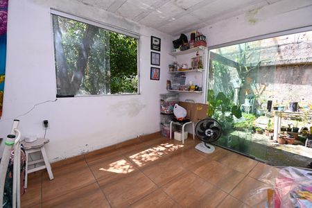 Casa para alugar com 300m², 4 quartos e 2 vagas