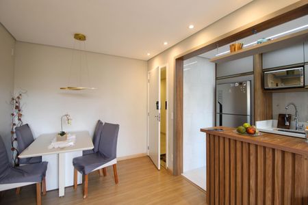 Sala de apartamento para alugar com 2 quartos, 57m² em Parque Assuncao, Taboão da Serra