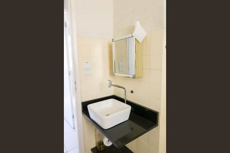 Apartamento para alugar com 68m², 2 quartos e 1 vaga Apartamento para alugar com 68m², 2 quartos e 1 vagaBanheiro
