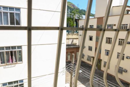 Apartamento para alugar com 68m², 2 quartos e 1 vaga Apartamento para alugar com 68m², 2 quartos e 1 vagaVista do Quarto 2