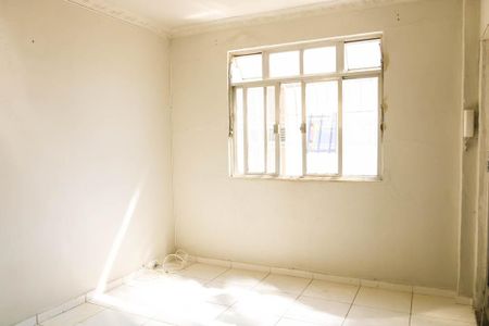 Sala de apartamento para alugar com 2 quartos, 68m² em Água Santa, Rio de Janeiro