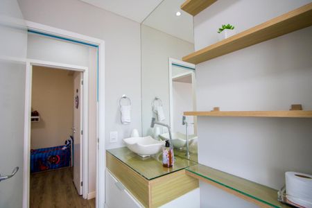 Apartamento para alugar com 55m², 2 quartos e 1 vagaBanheiro