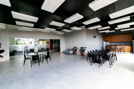 Apartamento à venda com 60m², 2 quartos e 2 vagasÁrea comum - Salão de festas