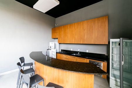 Apartamento à venda com 60m², 2 quartos e 2 vagasÁrea comum - Salão de festas