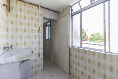 Apartamento para alugar com 56m², 2 quartos e sem vagaÁrea de Serviço