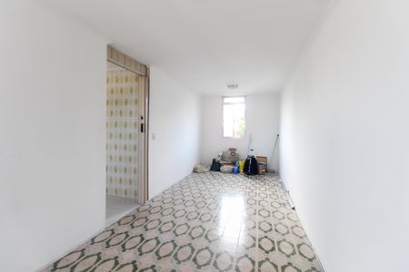 Sala de apartamento para alugar com 2 quartos, 56m² em Itaquera, São Paulo