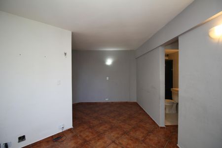 Apartamento para alugar com 65m², 3 quartos e 1 vagaSala