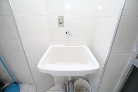 Apartamento para alugar com 65m², 3 quartos e 1 vagaÁrea de Serviço