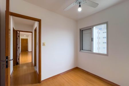 Apartamento à venda com 100m², 3 quartos e 1 vagaQuarto 2