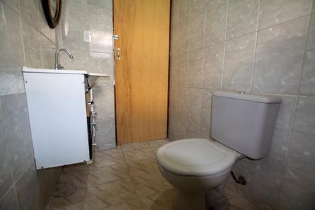 Banheiro de casa à venda com 3 quartos, 90m² em Jardim Santos Dumont, São Paulo