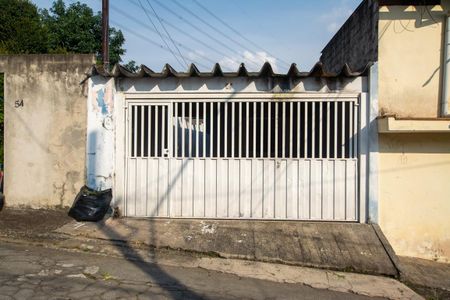 Casa à venda com 90m², 3 quartos e 2 vagasFachada