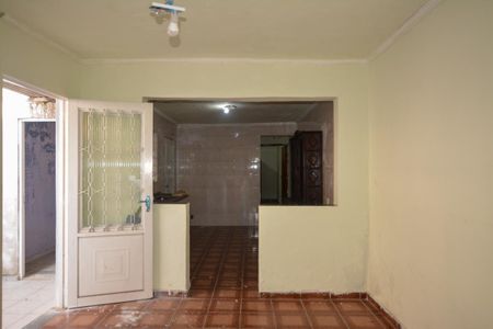 Casa à venda com 90m², 3 quartos e 2 vagasCozinha