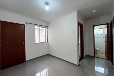 Sala de apartamento à venda com 2 quartos, 46m² em Vila Liviero, São Paulo
