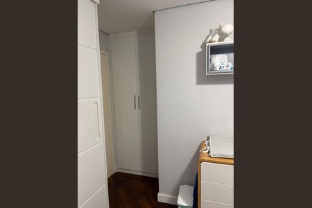 Apartamento à venda com 100m², 3 quartos e 2 vagasQuarto 2