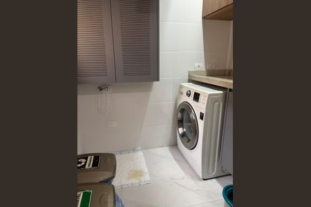 Apartamento à venda com 100m², 3 quartos e 2 vagasÁrea de serviço