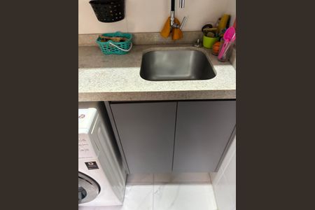 Apartamento à venda com 100m², 3 quartos e 2 vagasÁrea de serviço