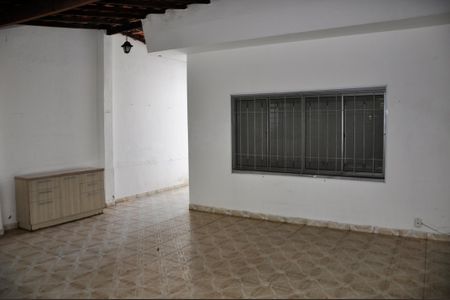 Casa à venda com 95m², 2 quartos e 1 vagaDetalhe - Varanda e Área de Serviço