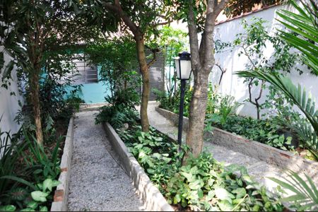 Casa à venda com 95m², 2 quartos e 1 vagaJardim