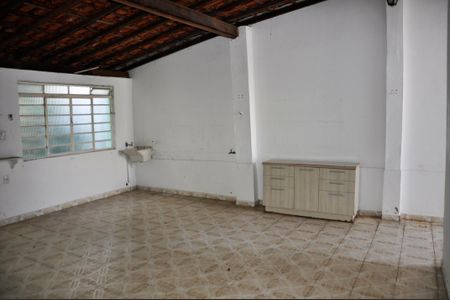 Casa à venda com 95m², 2 quartos e 1 vagaDetalhe - Varanda e Área de Serviço
