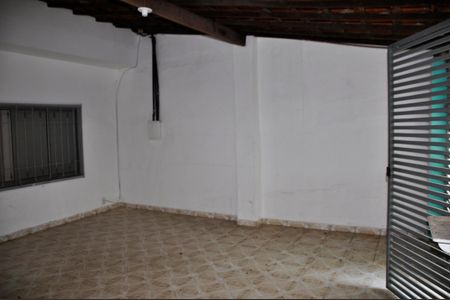 Casa à venda com 95m², 2 quartos e 1 vagaDetalhe - Varanda e Área de Serviço