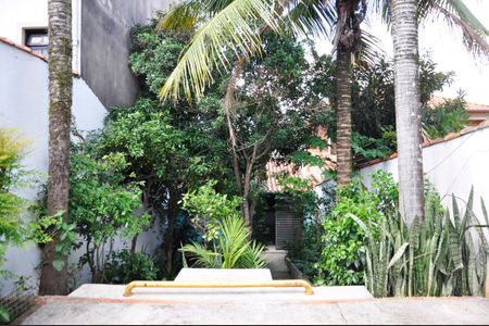 Casa à venda com 95m², 2 quartos e 1 vagaGaragem