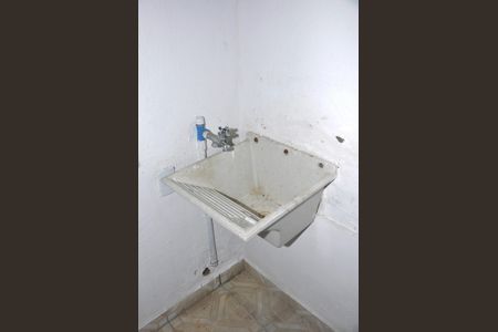 Casa à venda com 95m², 2 quartos e 1 vagaDetalhe - Varanda e Área de Serviço