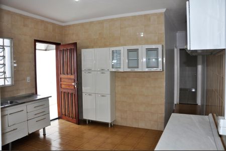 Casa à venda com 95m², 2 quartos e 1 vagaDetalhe - Cozinha