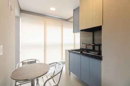 Varanda Gourmet  de apartamento para alugar com 1 quarto, 53m² em Vila Azevedo, São Paulo
