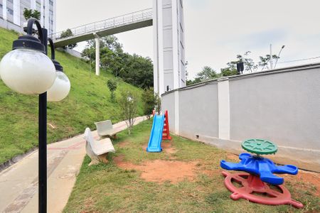 Apartamento para alugar com 55m², 2 quartos e 1 vaga Apartamento para alugar com 55m², 2 quartos e 1 vagaÁrea comum - Playground
