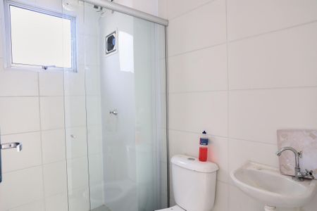 Apartamento para alugar com 55m², 2 quartos e 1 vaga Apartamento para alugar com 55m², 2 quartos e 1 vagaBanheiro