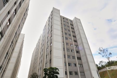 Apartamento para alugar com 55m², 2 quartos e 1 vaga Apartamento para alugar com 55m², 2 quartos e 1 vagaFachada do bloco