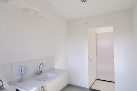 Apartamento para alugar com 55m², 2 quartos e 1 vaga Apartamento para alugar com 55m², 2 quartos e 1 vagaCozinha e Área de Serviço