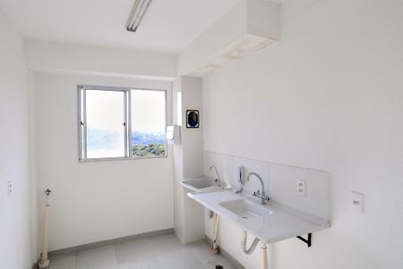 Apartamento para alugar com 55m², 2 quartos e 1 vaga Apartamento para alugar com 55m², 2 quartos e 1 vagaCozinha e Área de Serviço