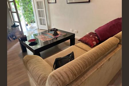 Casa à venda com 3 quartos, 380m² em Interlagos, São Paulo