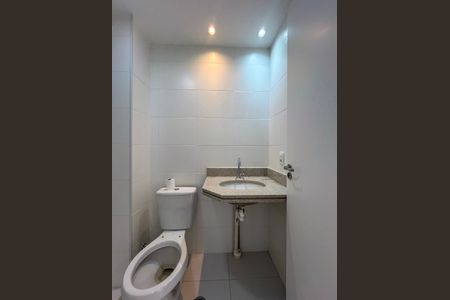 Apartamento para alugar com 42m², 2 quartos e 1 vaga Apartamento para alugar com 42m², 2 quartos e 1 vagaBanheiro