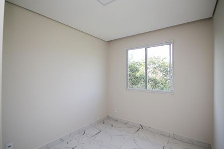 Quarto 1 de apartamento para alugar com 2 quartos, 48m² em Roselândia, Cotia