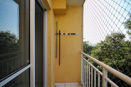 Varanda de apartamento para alugar com 2 quartos, 48m² em Roselândia, Cotia