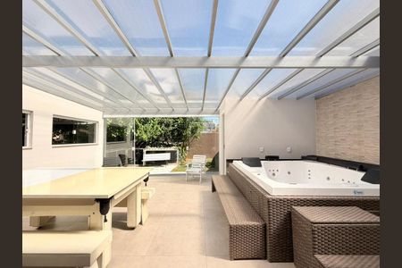 Casa à venda com 170m², 2 quartos e 2 vagas