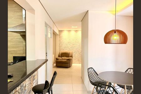 Casa à venda com 170m², 2 quartos e 2 vagas