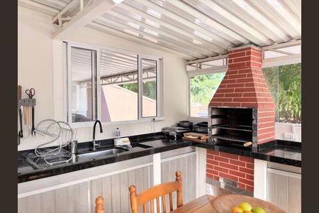 Casa à venda com 170m², 2 quartos e 2 vagas