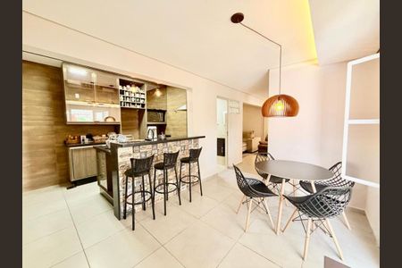 Casa à venda com 170m², 2 quartos e 2 vagas