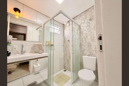 Casa à venda com 170m², 2 quartos e 2 vagas