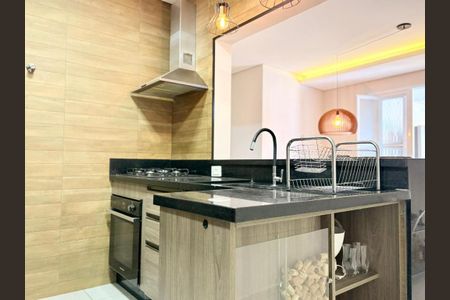 Casa à venda com 170m², 2 quartos e 2 vagas