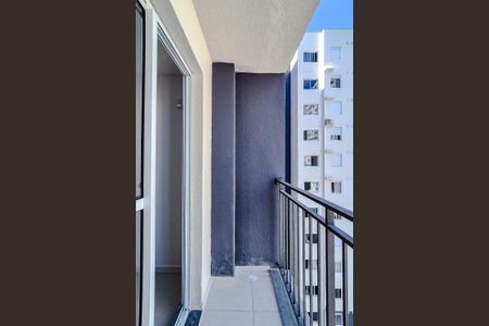 Apartamento para alugar com 36m², 2 quartos e sem vaga Apartamento para alugar com 36m², 2 quartos e sem vagaVaranda da Sala