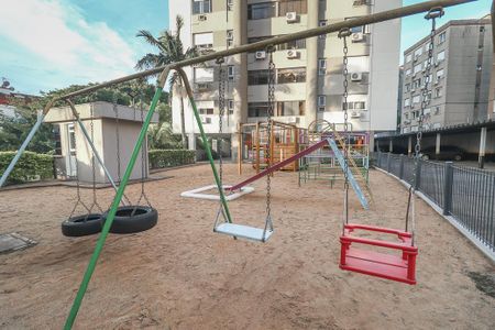 Apartamento à venda com 66m², 2 quartos e 1 vagaÁrea comum - Playground