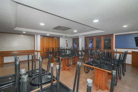 Apartamento à venda com 66m², 2 quartos e 1 vagaÁrea comum - Salão de festas