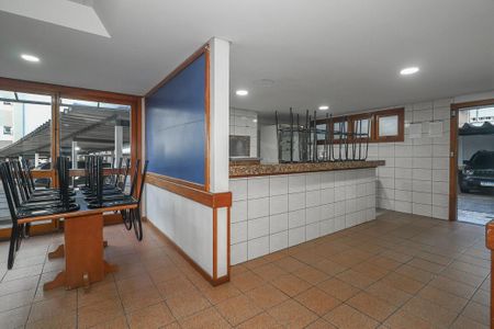 Apartamento à venda com 66m², 2 quartos e 1 vagaÁrea comum - Salão de festas