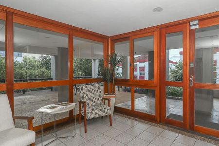 Apartamento à venda com 66m², 2 quartos e 1 vagaHall de entrada