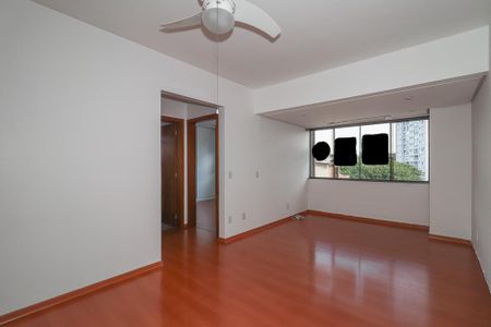 Sala de apartamento à venda com 2 quartos, 66m² em Passo D’areia, Porto Alegre